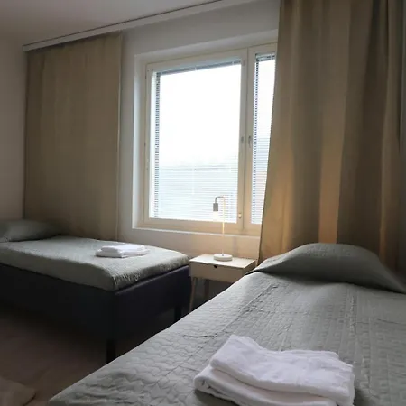 Spacious For 4 With Sauna شقة